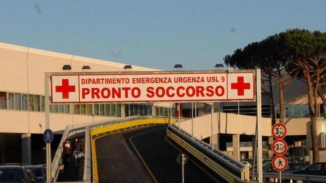 Novantenne aggredisce il soccorritore