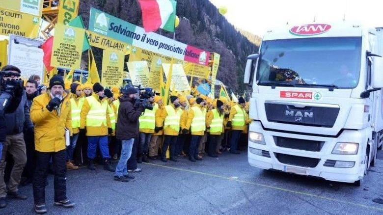 Agricoltori lunigianesi al blocco del Brennero