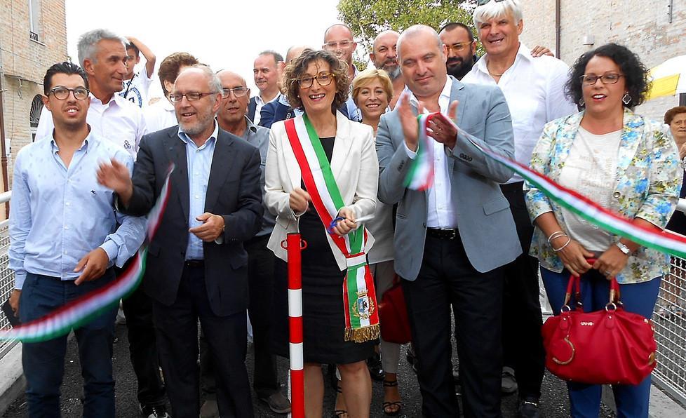Migliarino guarda avanti e premia i suoi eroi 