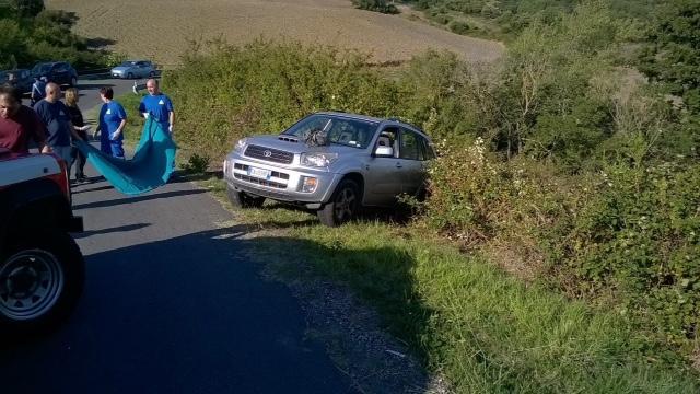Muore travolta da un'auto non frenata