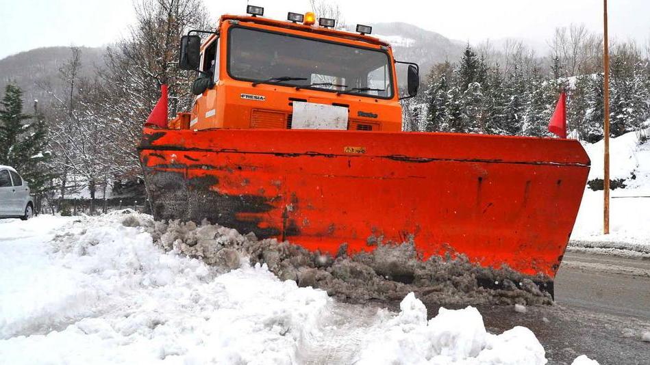 La Provincia di Pistoia non ha soldi per il servizio antineve