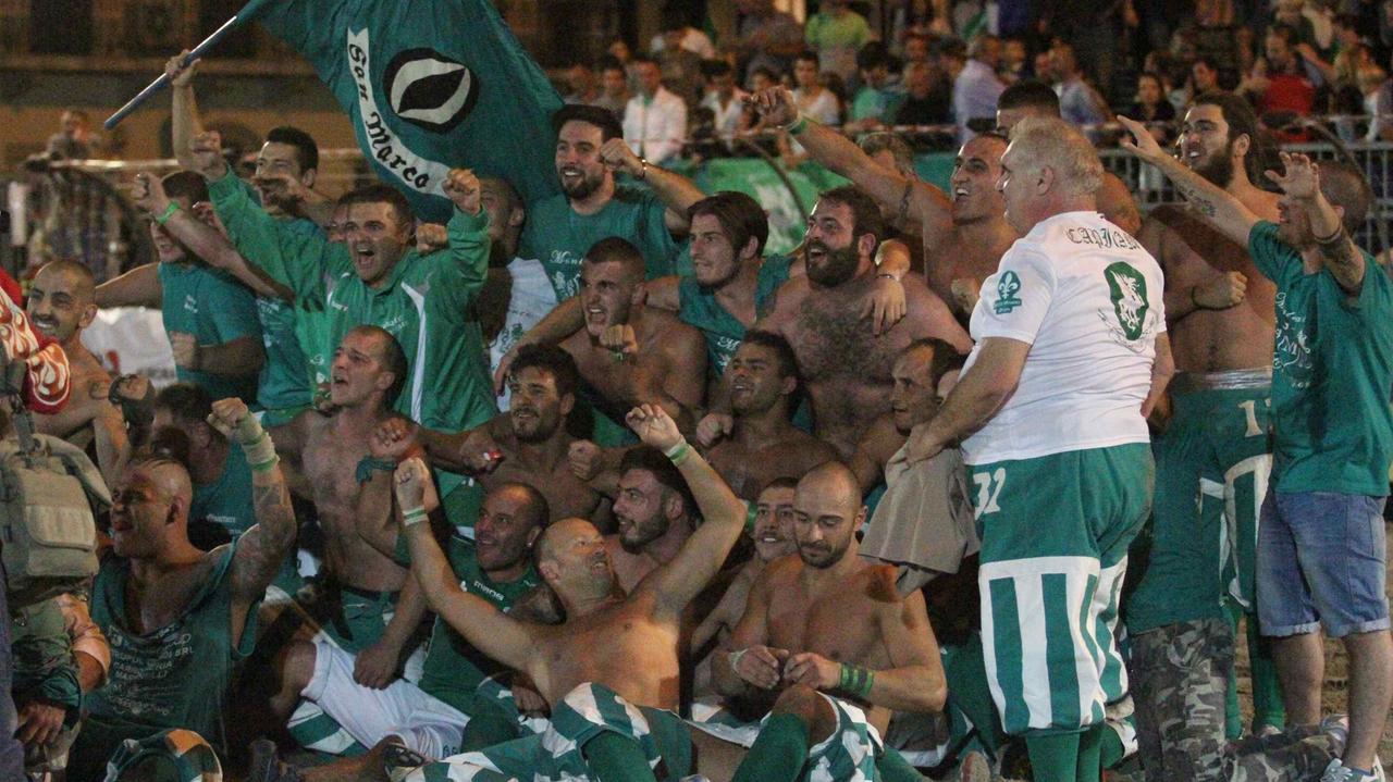 L'esultanza dei Verdi dopo la vittoria sugli Azzurri