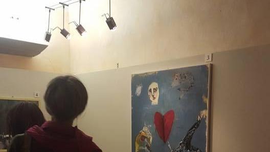 Una delle opere in mostra alla Virgola
