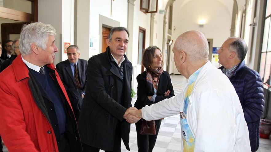 Firme contro la riforma ora anche in Comune