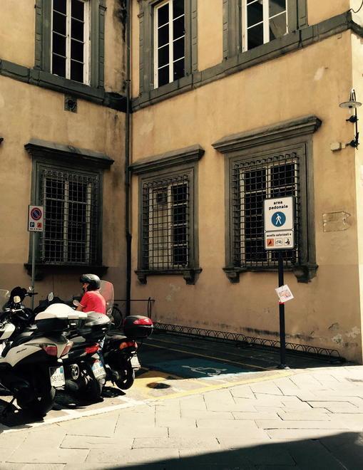  Palazzo Santini e Biancone arrivano le isole ecologiche 