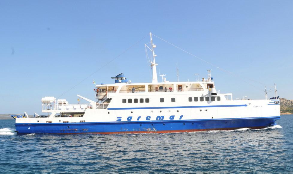 Saremar, la Cgil: la soluzione è l’Arst