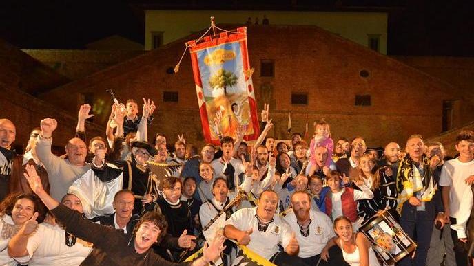 Caracosta alza il cencio Ma deve aspettare fino all’ultimo gioco