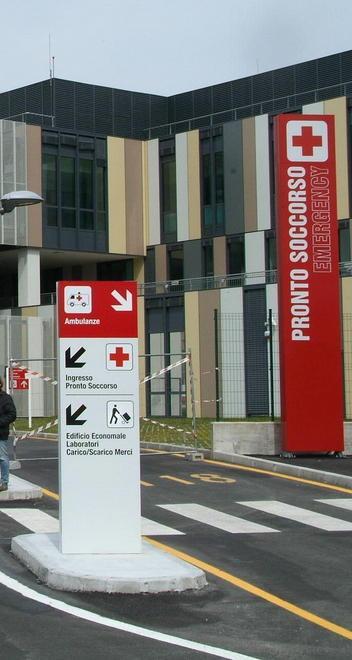 La ragazza lo lascia lui scappa di casa e minaccia il suicidio 