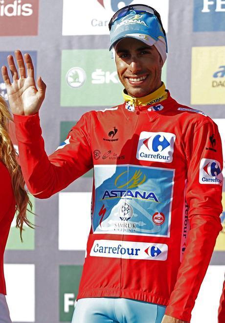 Vuelta da brividi, Aru resta “rosso” per un secondo 