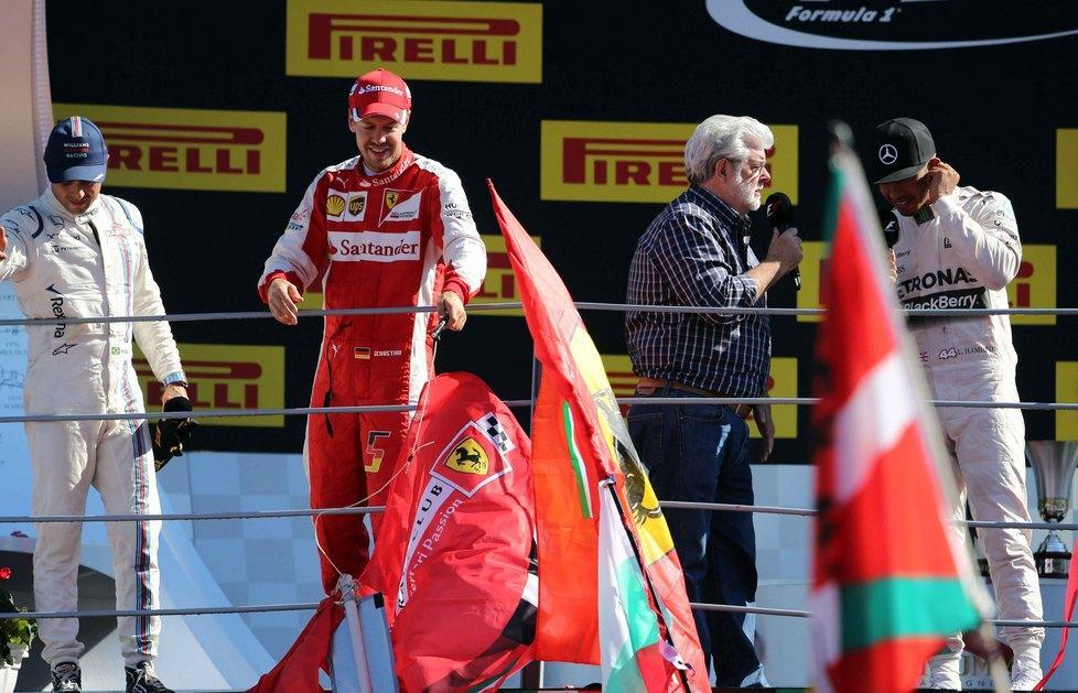 Hamilton re di Monza col brivido finale 