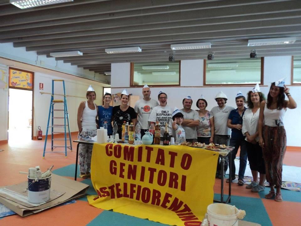 Il gruppo di volontari che ha sistemato la scuola a Castelfiorentino