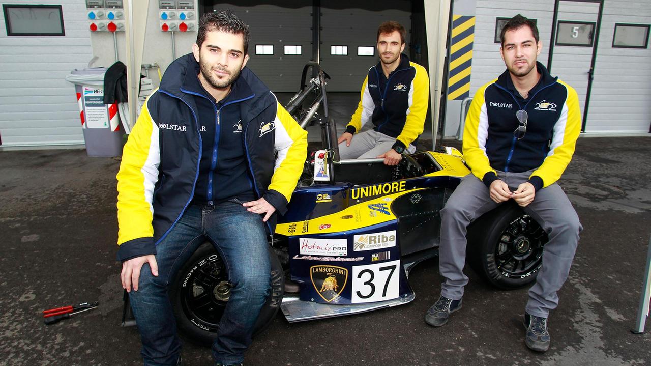 Modena, studenti in pista con monoposto