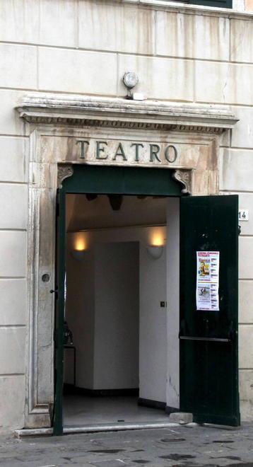 Teatro comunale corsa contro il tempo per riaprire subito 