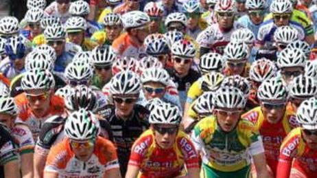 Ciclismo, ecco il Buffoni Sfida tra giovani pedali
