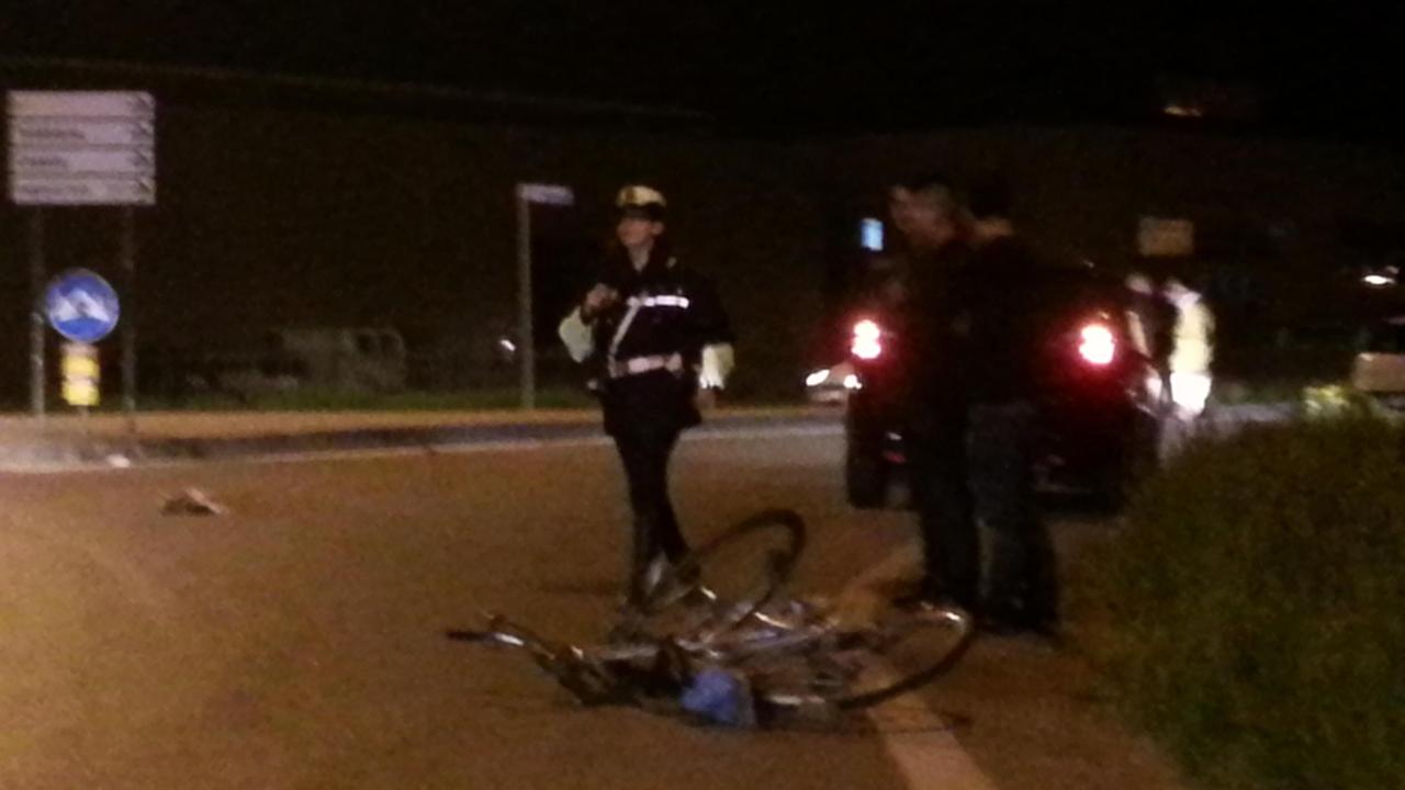Un incidente stradale in via XVI Aprile (archivio)