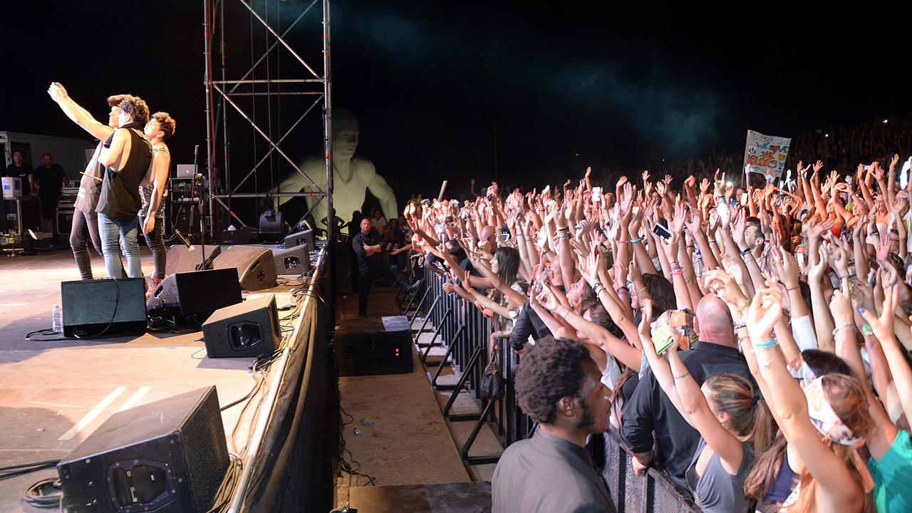 Un recente concerto dei The Kolors, che giovedì sera saranno a Prato