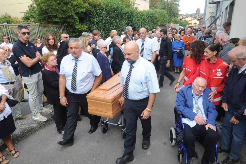 L’addio alla scrittrice Angela Micaelli