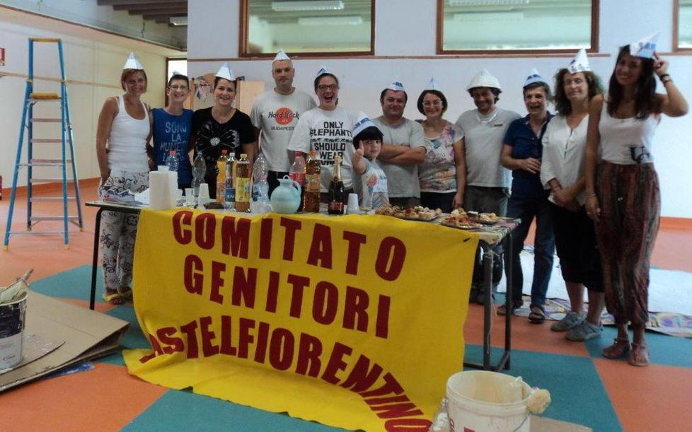 Genitori e amministratori tirano a lucido le aule 