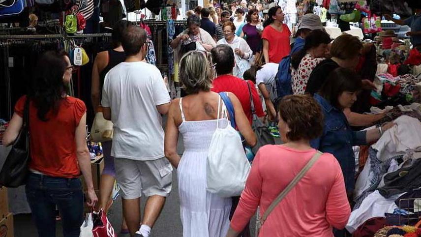 Arrivano i banchi in centro cambiano parcheggi e bus