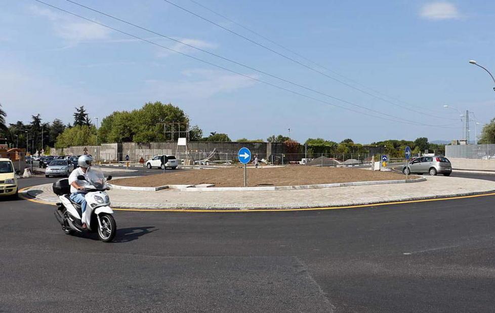 Asfalto nuovo, chiusa via Oliveti 