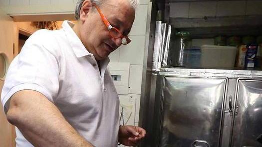 «A Carrara servono più negozi»
