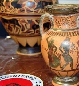 Un confronto all’americana sulla rapina choc nella villa