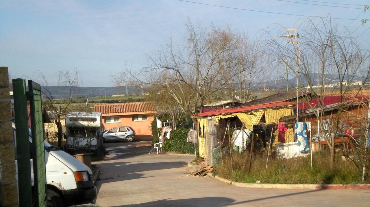 Il campo nomadi di Porto Torres