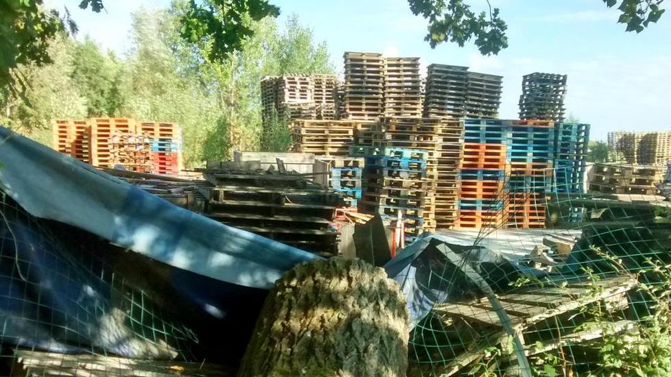 Raid della gang dei pancali in due aziende della Piana