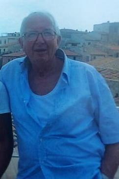 Colline piange Dino Mantellassi per 50 anni macellaio in piazzetta