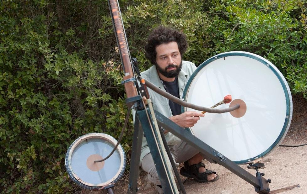 Liuti arabi ed elettronica per Isole che parlano 