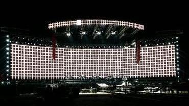 Il mega palco è quasi pronto vigili precettati per il concerto