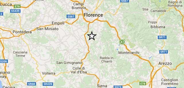 Con il simbolo della stella l'epicentro del sisma