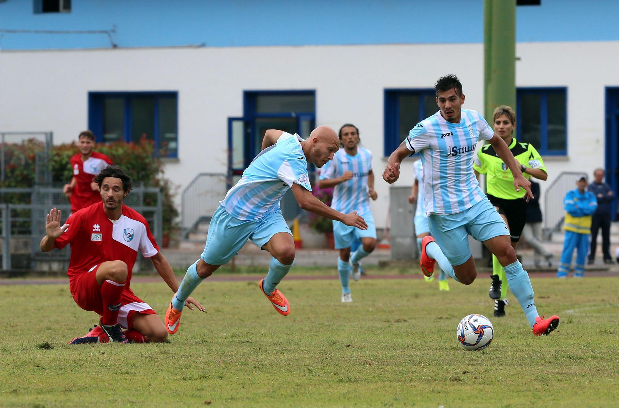 Una fase del match fra Montecatini e Scandicci (Foto Nucci)