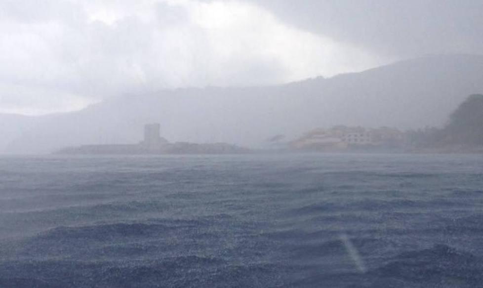 Muro d’acqua su Marciana Marina 