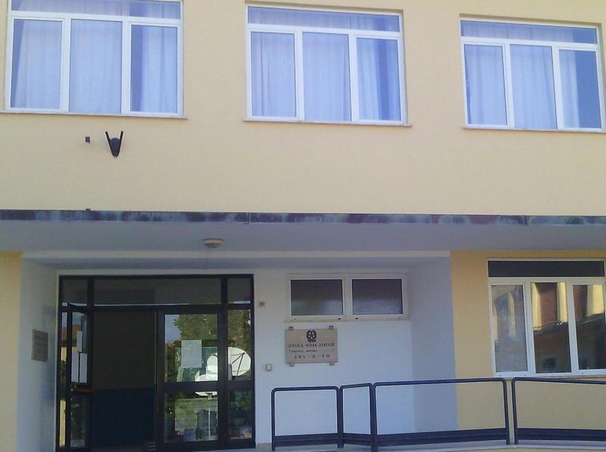 Messe a nuovo le scuole di Suvereto 