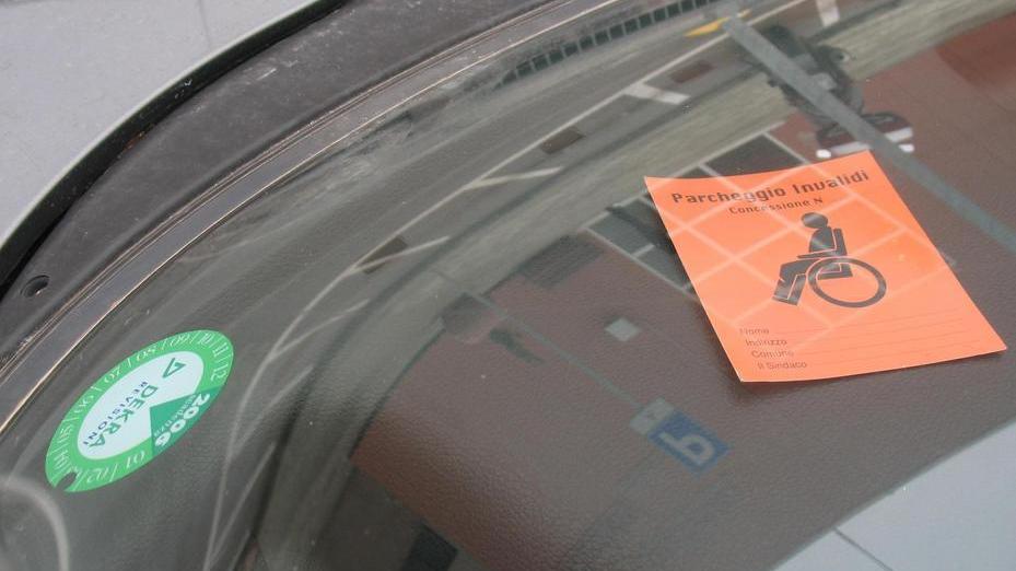 Pass disabili, corsa contro il tempo