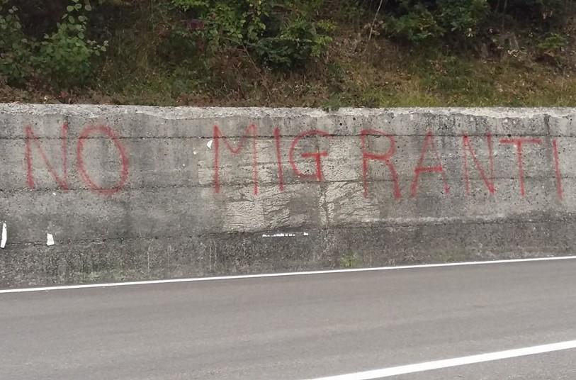 «Scritta contro i migranti? Dimenticano il passato» 