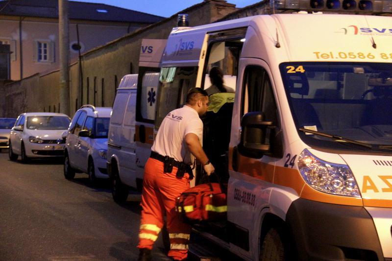 Sul posto l'ambulanza della Pubblica assistenza (Marzi/Pentafoto)