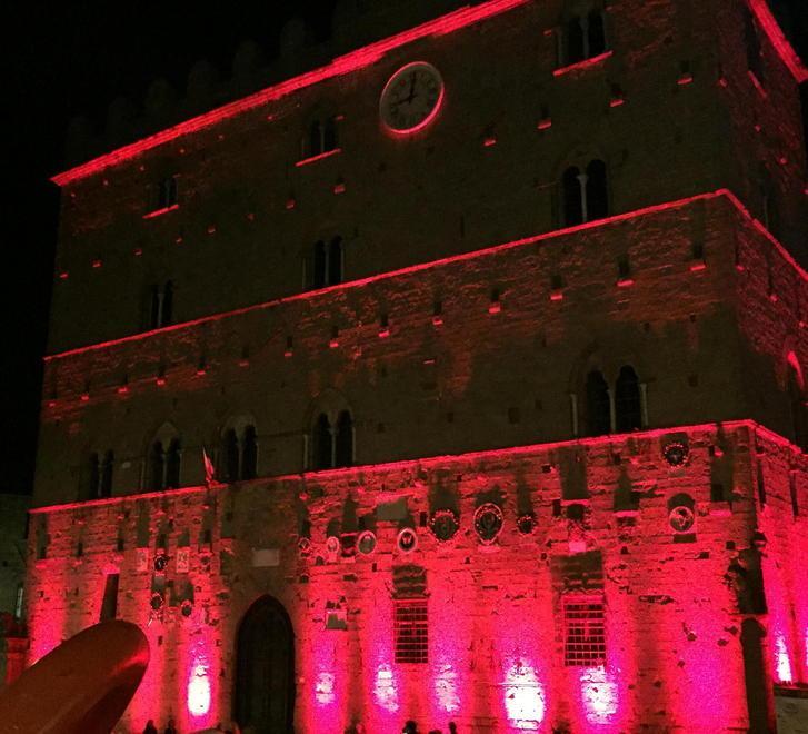 Operai Smith in piazza «Mantenete le promesse» 