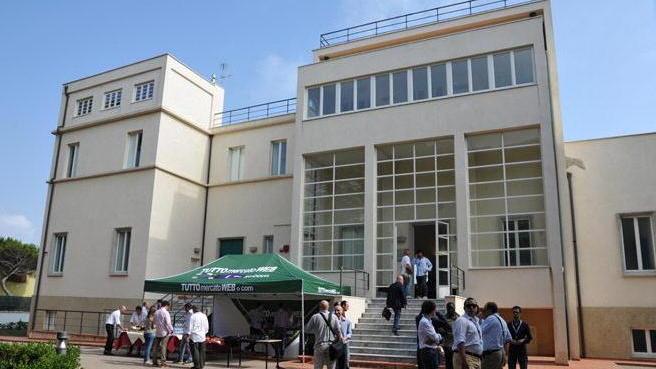 Villa Celestina, un risiko Partita di poker per l’intesa