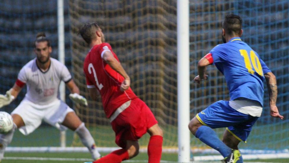 Bravo Erpen, con uno schema innesca il gol