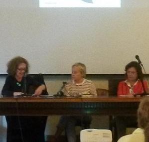 Cappa di silenzio sulle poetesse del passato 