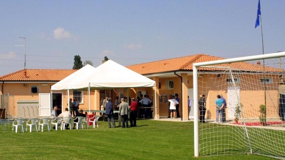 Colpo grosso al campo sportivo di Marrara