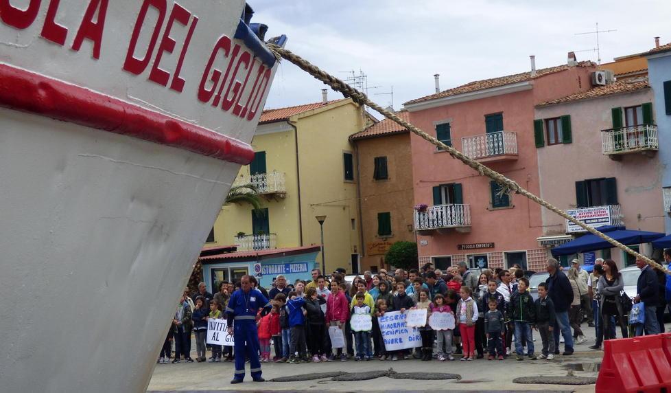 Scuola e organici a rischio: il Giglio protesta ancora 