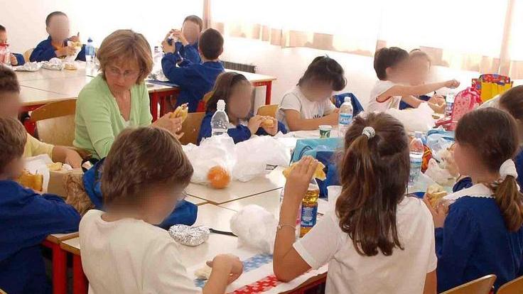 Orario provvisorio e niente mensa fino al 28 per centinaia di bimbi