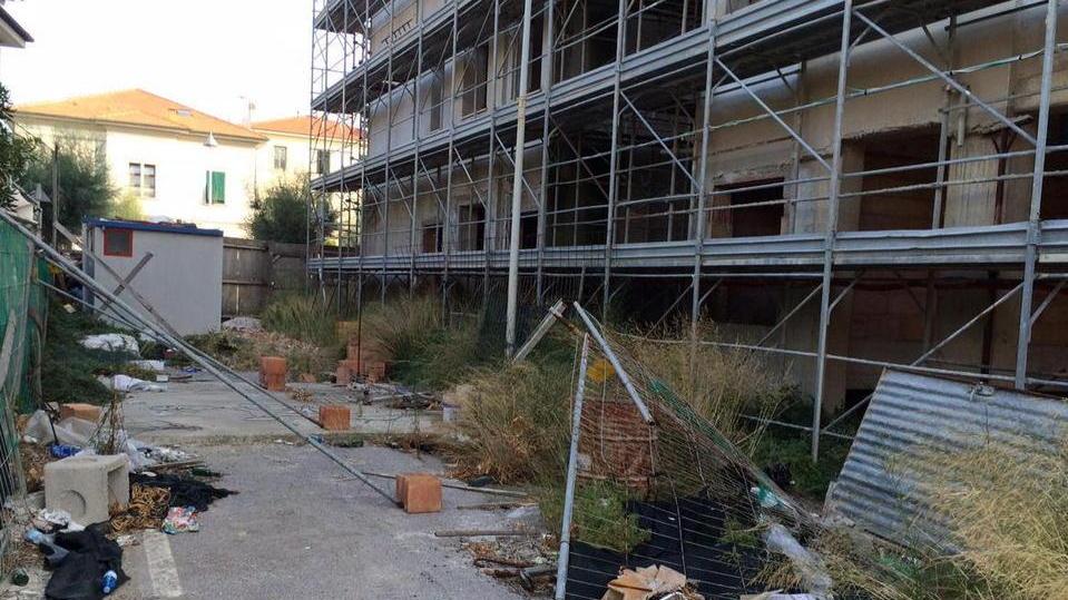 Nel cantiere fantasma il Comune farà i lavori