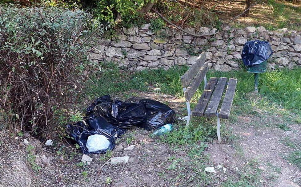 Padula, il degrado abita ancora qui 