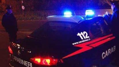 San Cesario, tampona i carabinieri e poi li picchia: arrestato