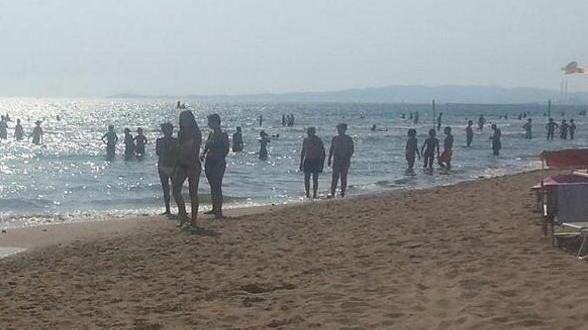 Una spiaggia per giovani a due passi dal Tony’s