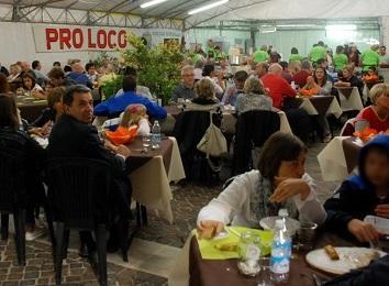 La fiera nel segno del cibo Visitatori presi per la gola 